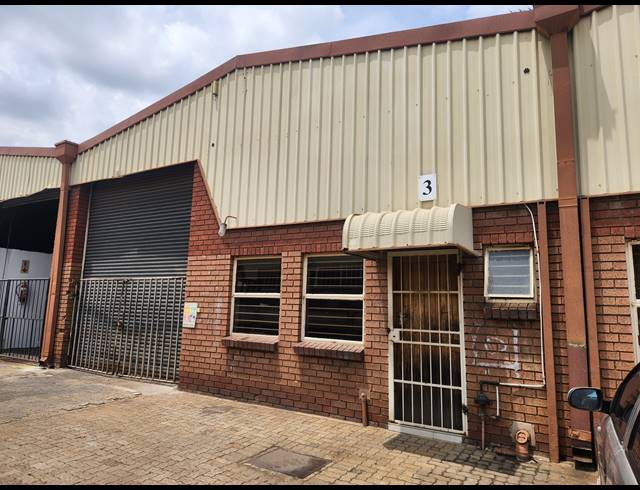 285M² WAREHOUSE TO LET IN WADEVILLE